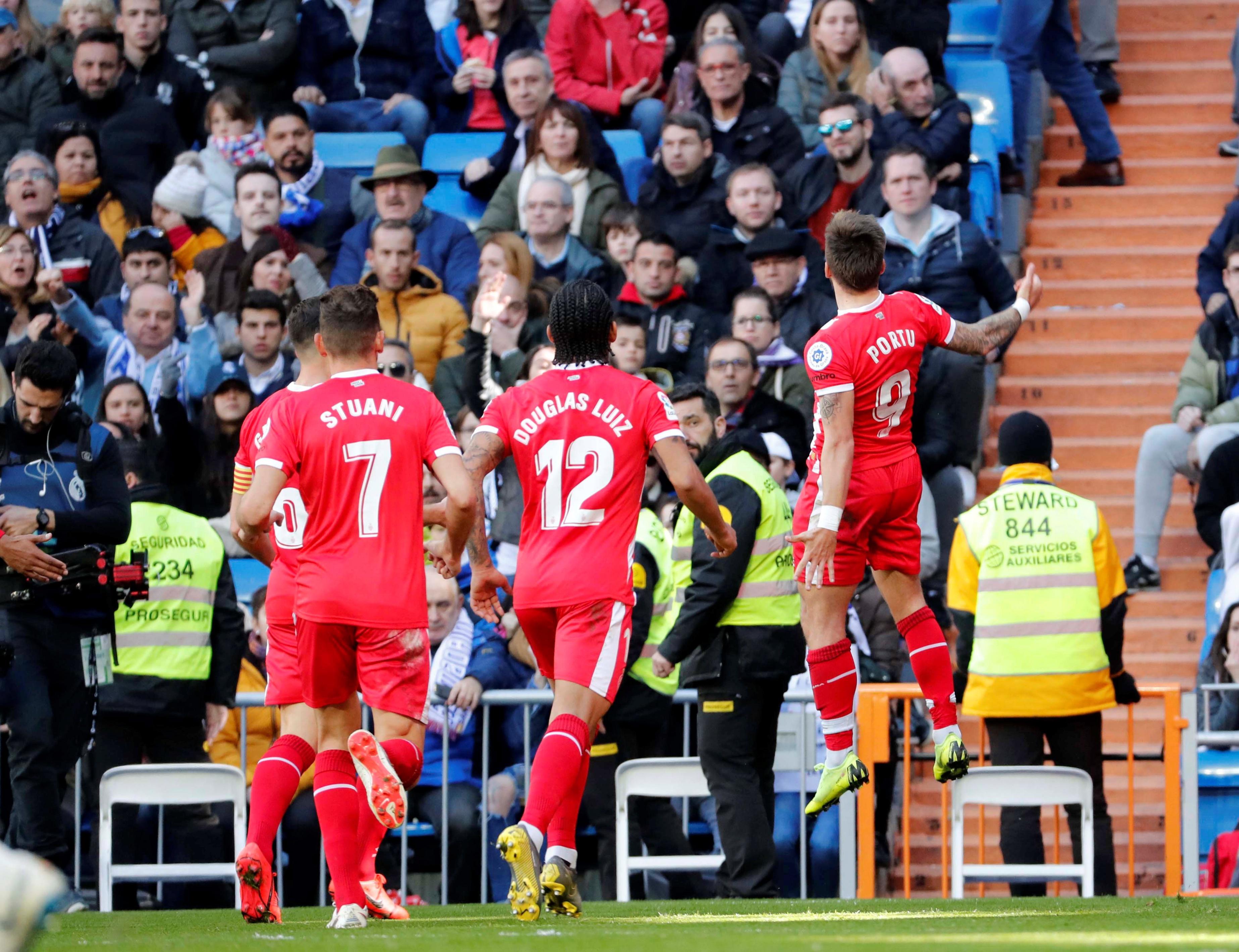 并为其提供 并为其提供